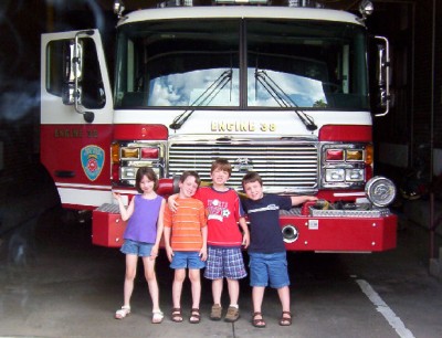 Emily (niece), Justin (nephew), Connor and Mason (nephew).  Justin and Mason are my sister's 6yo twins, and Emily is her 8yo daughter.  Connor is 6 in this picture as well.